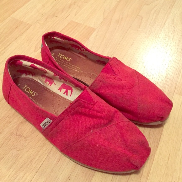 Classic Red Toms