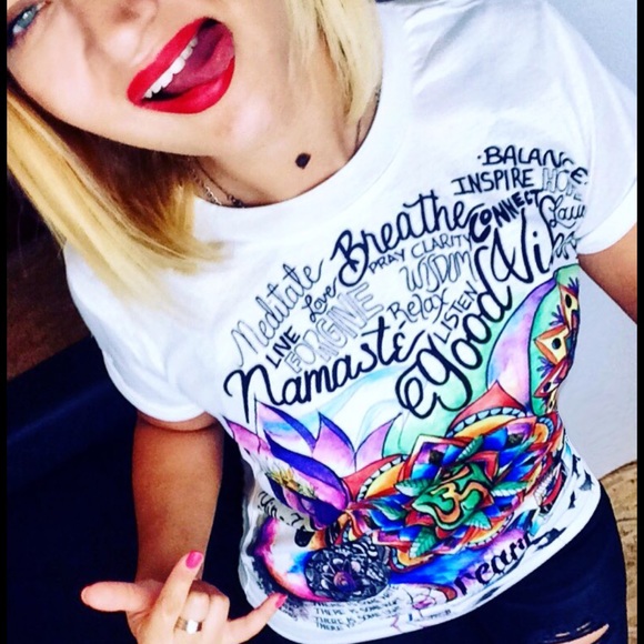 Retro Graffiti Boho Good Vibes Tattoo Art T Shirt - Picture 3 of 8