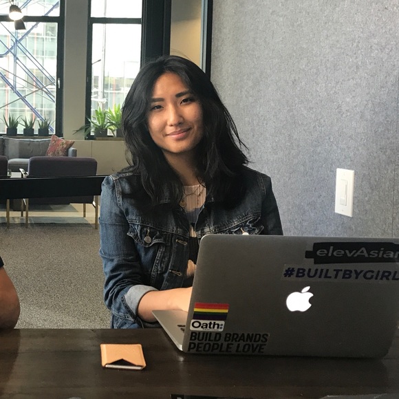 Meet your Posher, Chelsea - Picture 2 of 2