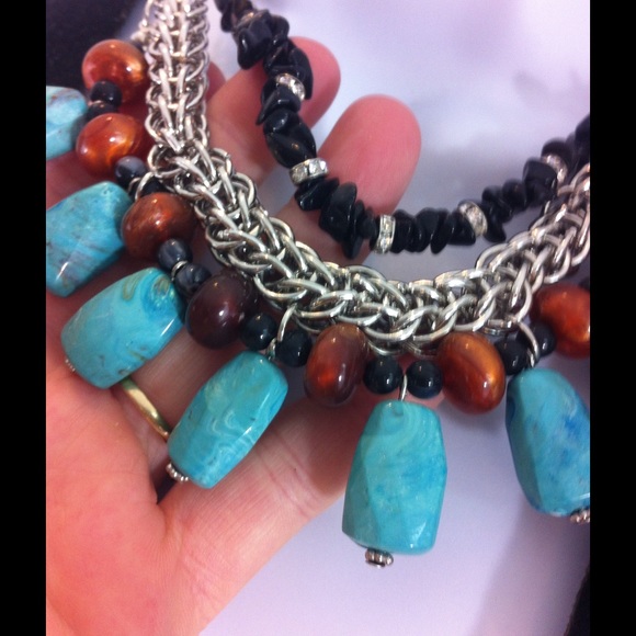 Tribal silver & turquoise necklace set - Picture 4 of 4