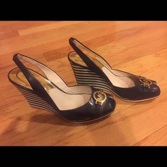 Michael Kors Size 8.5 Wedges! - Picture 2 of 4