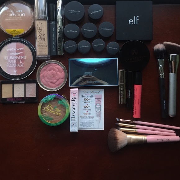 HUGE MAKEUP HAUL OVER $200 VALUE