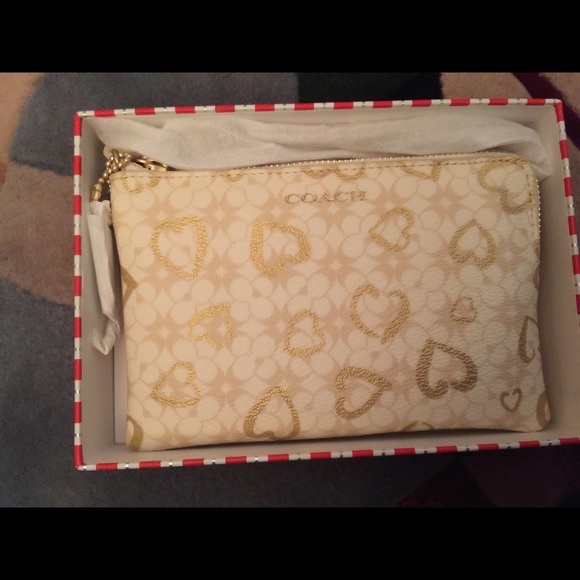 Coach wristlet - Picture 1 of 1