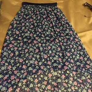 Hollister midi , see thru w/mini underneath