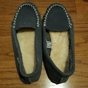 Bearpaw Moccasins