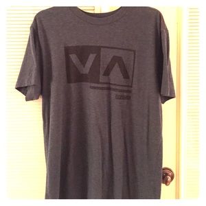 Large size RVCA shirt.