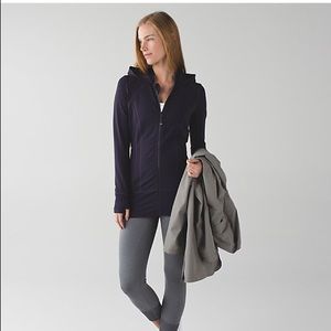 Lululemon Daily Practice Jacket with hood s 6 NWT!