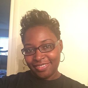 Meet your Posher, Lynette