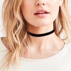 🎀 Black Velvet Choker Necklace 🎀