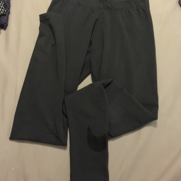 Nike leggings