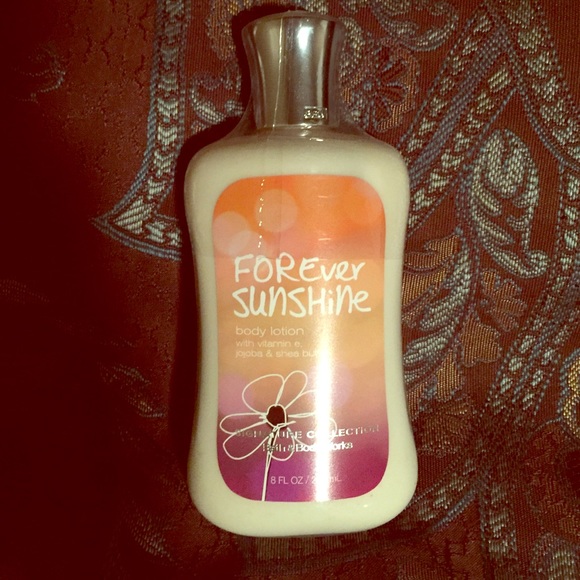 Bath and body works lotion 8oz