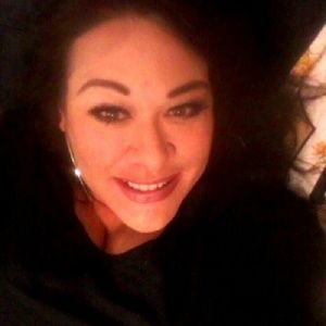 Meet your Posher, Nikki