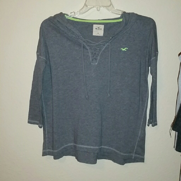 Hooded hangout top