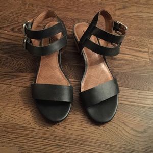 Lucky Brand sandals