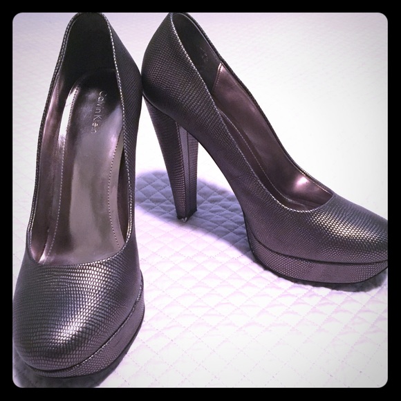 Calvin Klein pumps