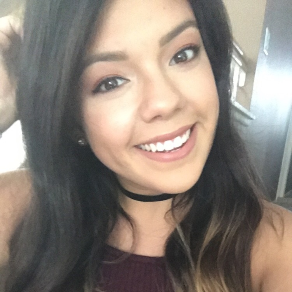 Meet your Posher, Cristina