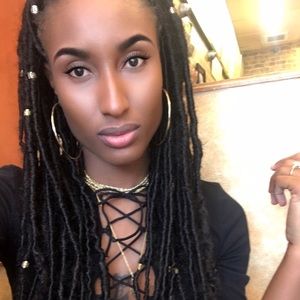 Meet your Posher, Natalia