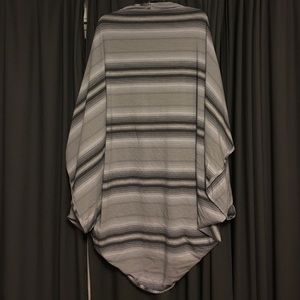 NWT lululemon sage scarf blk grey stripes