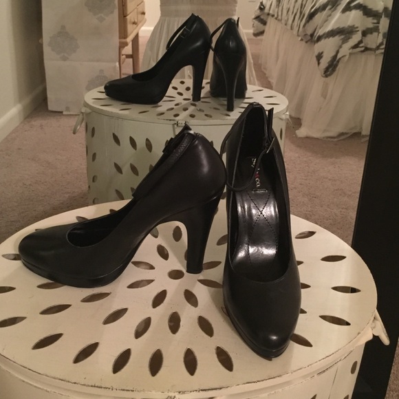 👠 Style&co black ankle strap 4.5 inch heels.