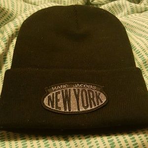 Marc Jacobs hat