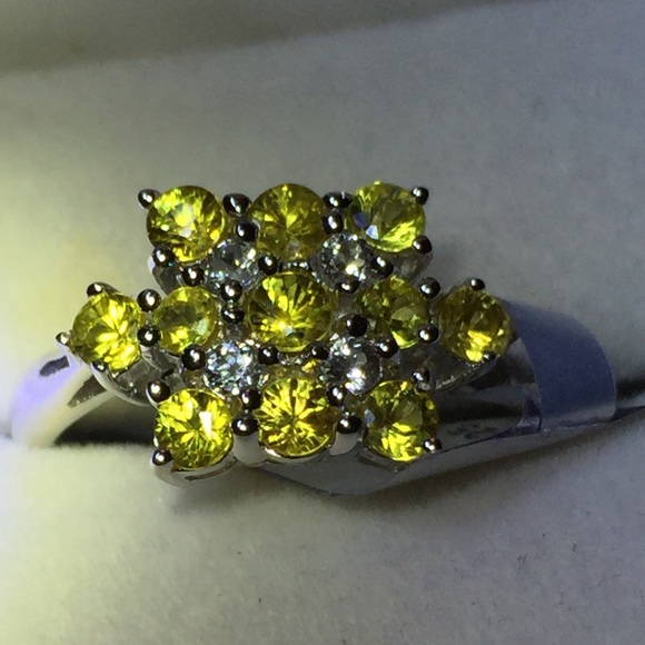 Songea Yellow Sapphire White Topaz & SSilver Ring - Picture 4 of 4