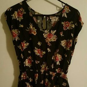 Black V-neck Floral Dress