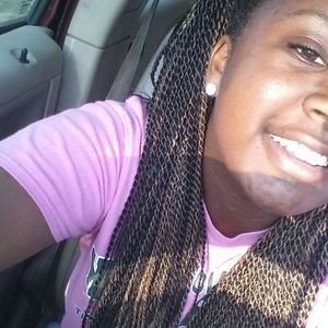 Meet your Posher, Jonnea