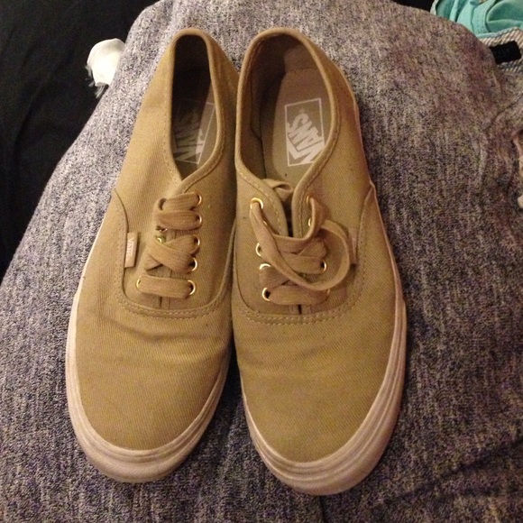 Women's 9 and Men's 7.5 Canvas vans