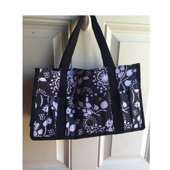 Thirty One tote - Retired print Black Parisian Pop