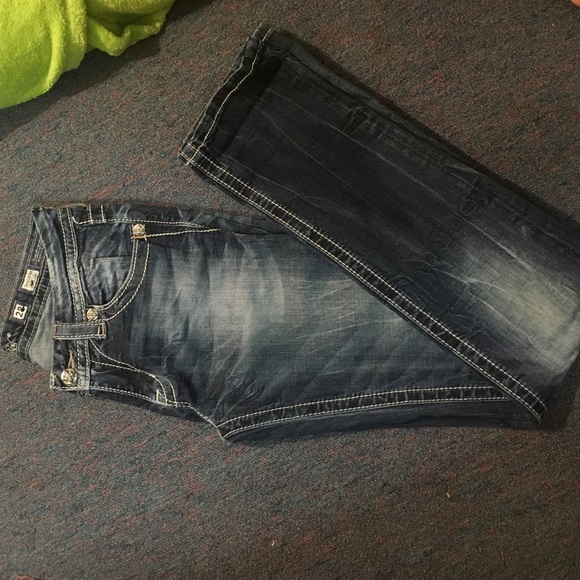 Miss me straight Jean! Size 28 - Picture 3 of 3