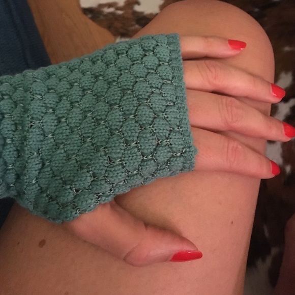 Echo design fingerless gloves