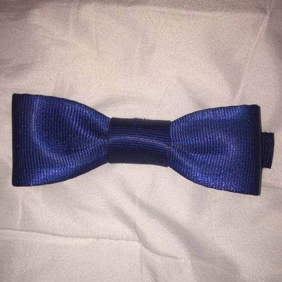 Harvey's Seatbelt Bag Bow Accessory