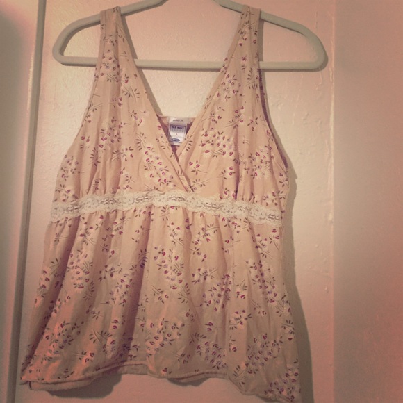 Flowered tank