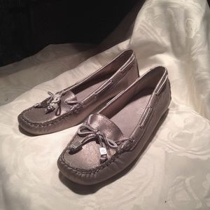 Michael Kors moccasin leather metallic size 6