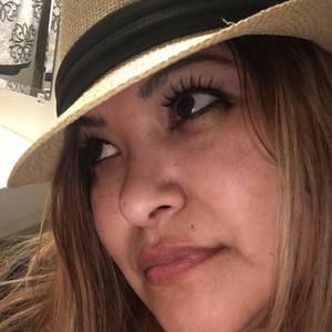 Meet your Posher, Debra