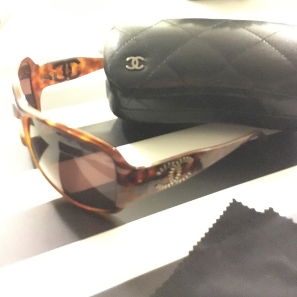 Chanel sunglasses