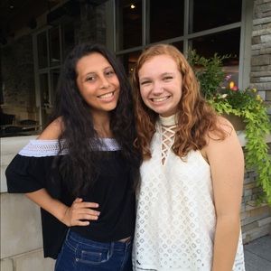 Meet your Posher, Stephanie