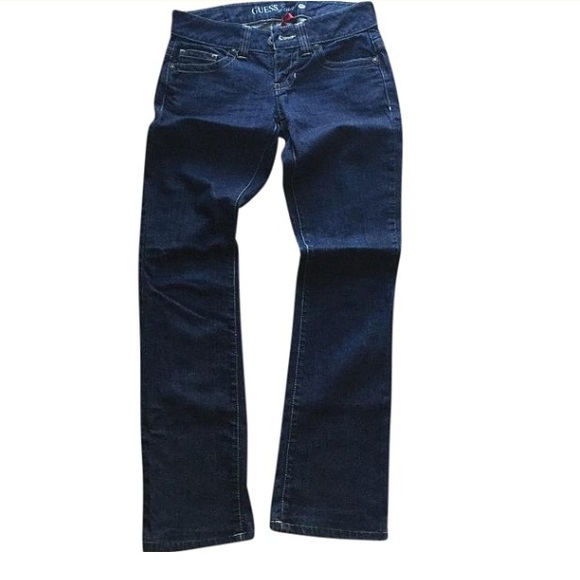 🚫 SOLD 🚫 NWOT Guess Bootcut Jeans