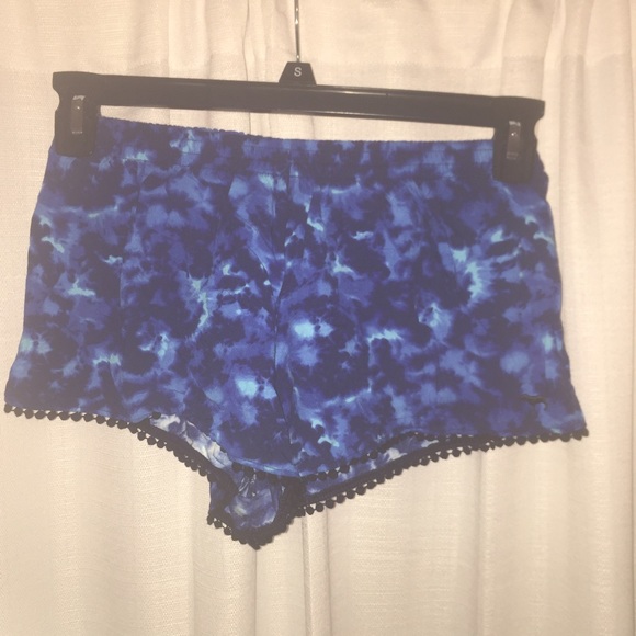 Victoria's Secret PINK shorts - Picture 1 of 4