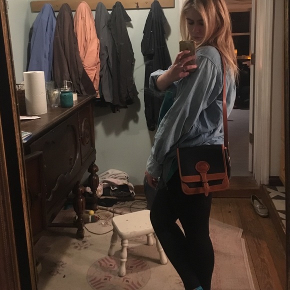 Vintage Dooney & Bourke - Picture 4 of 4