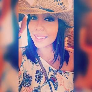Meet your Posher, Tanya