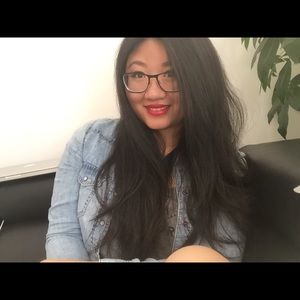 Meet your Posher, Stephanie