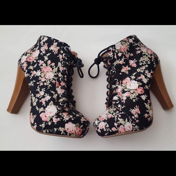 **BOGO** Floral Chunky Heel Booties