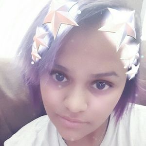 Meet your Posher, Leslie