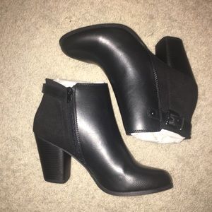 Ankle boots