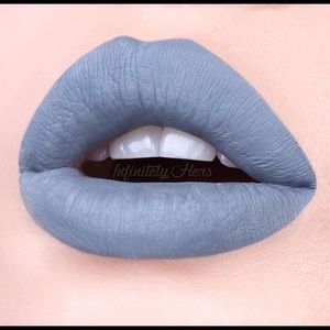 Nirvana - Liquid Matte Lipstick