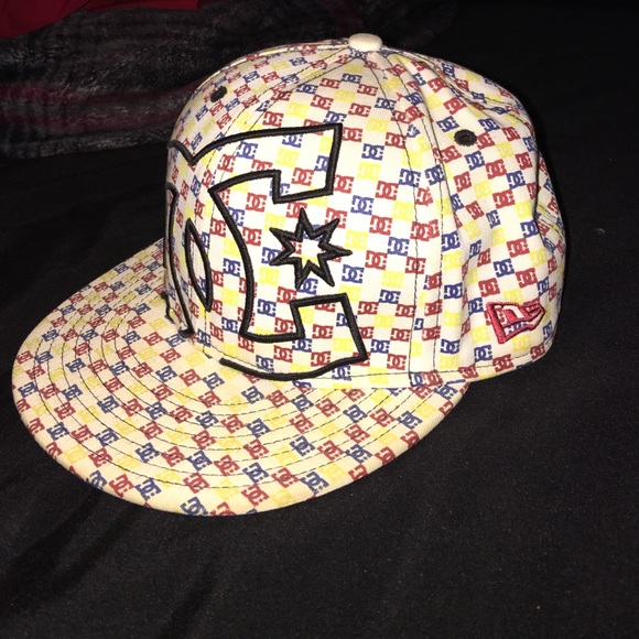 Dc hat