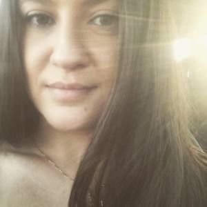 Meet your Posher, Alina