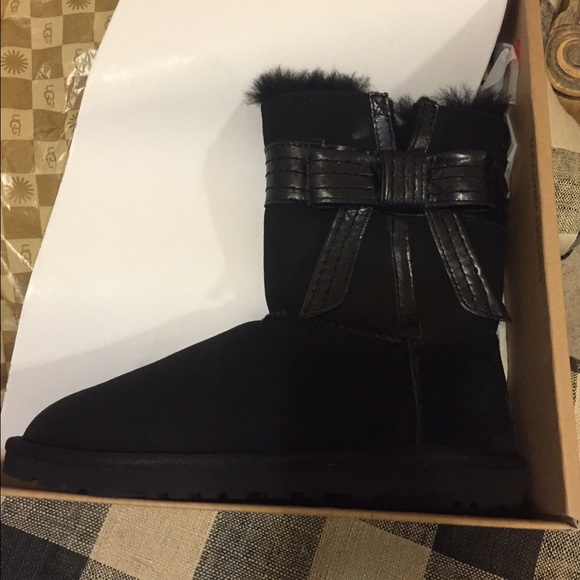 New in box! UGG Josette bow boots in black. - Picture 2 of 2