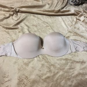 💗Victoria's Secret Nude Strapless push-up💗